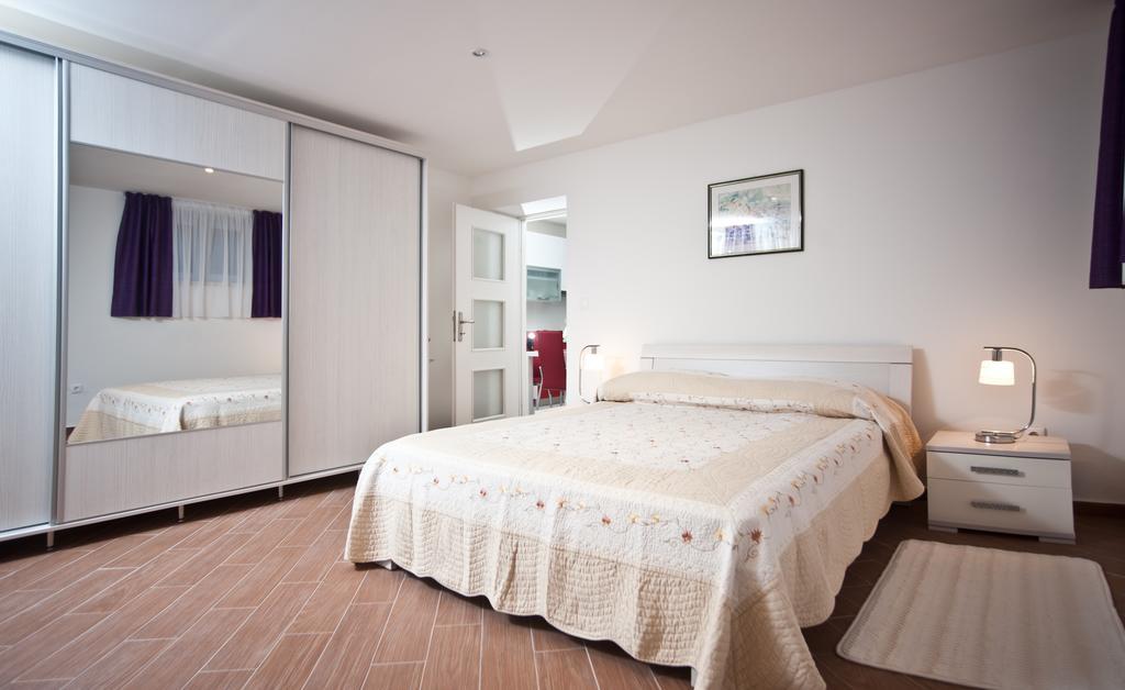 Apartment Lina Deluxe Σπλιτ Δωμάτιο φωτογραφία